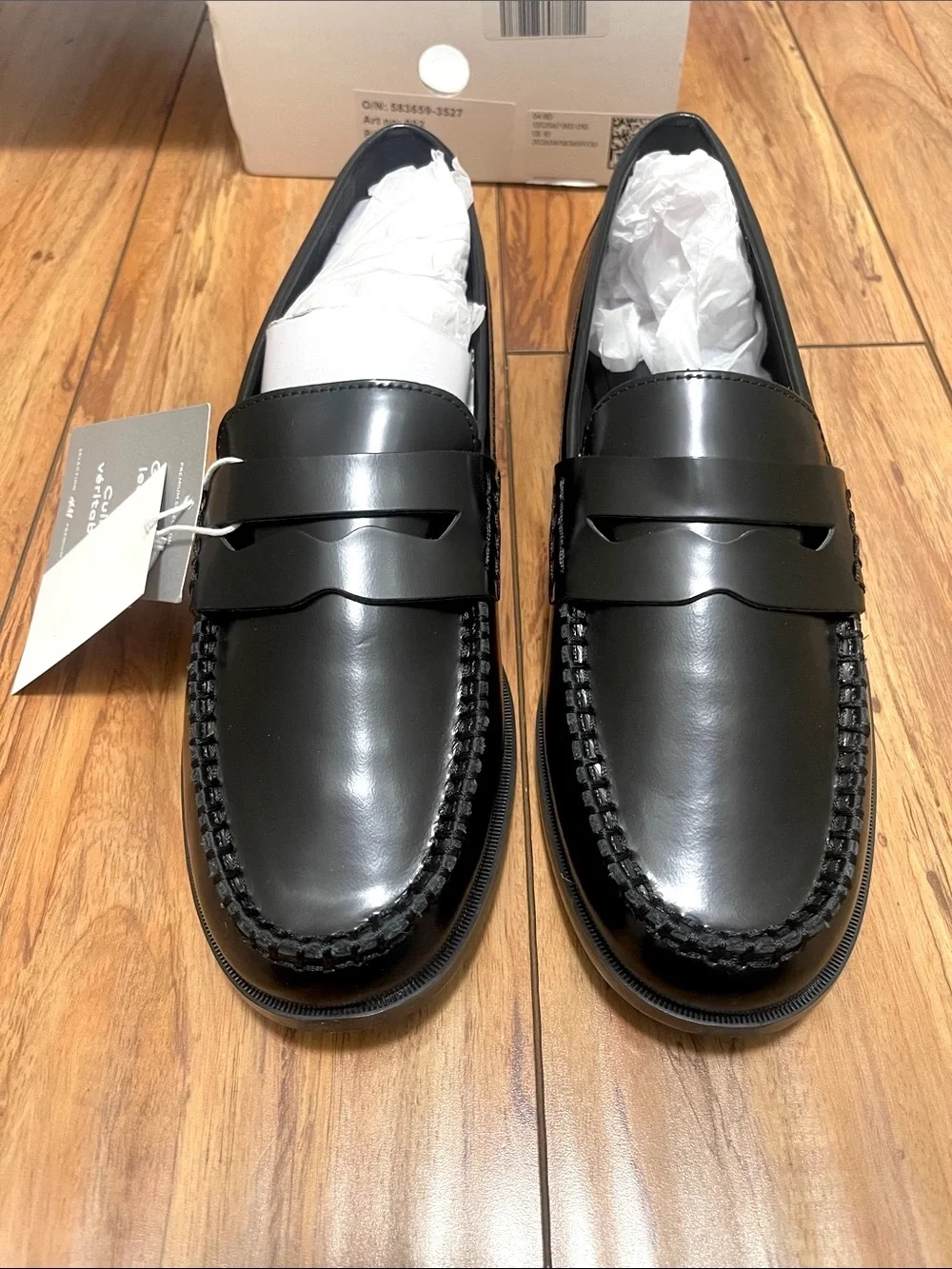 NIB H&M Leather Loafers in Black